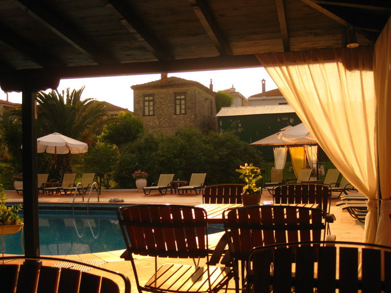 Eden Hotel Áfitos Exterior foto