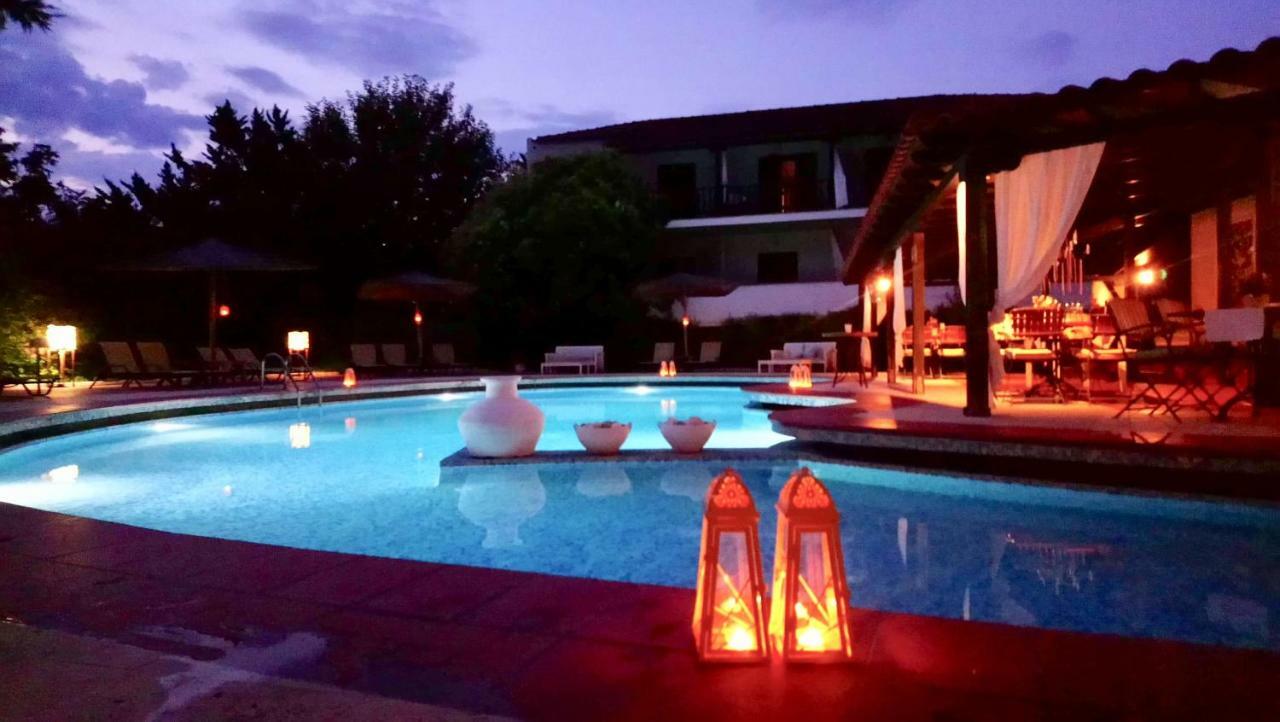 Eden Hotel Áfitos Exterior foto
