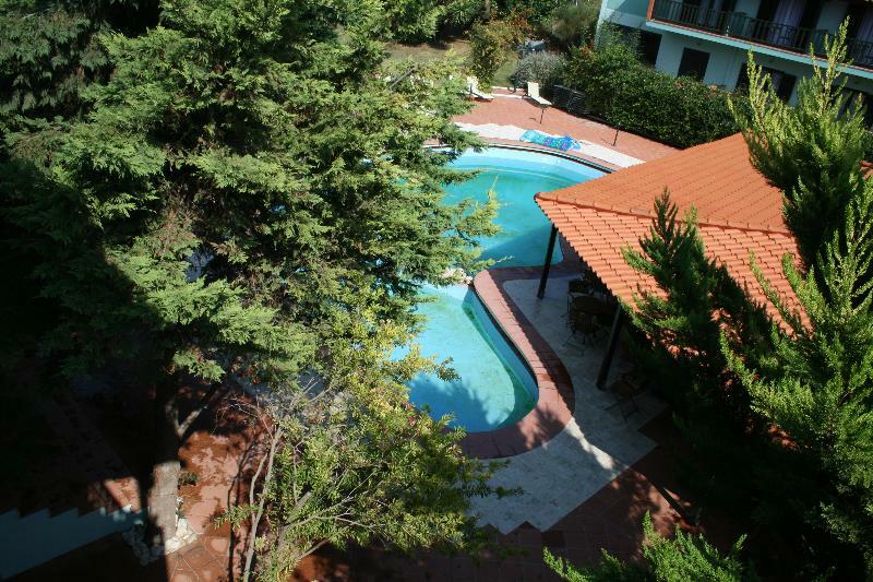 Eden Hotel Áfitos Exterior foto